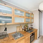 Nice Apartment On 3 Maja 13/5
